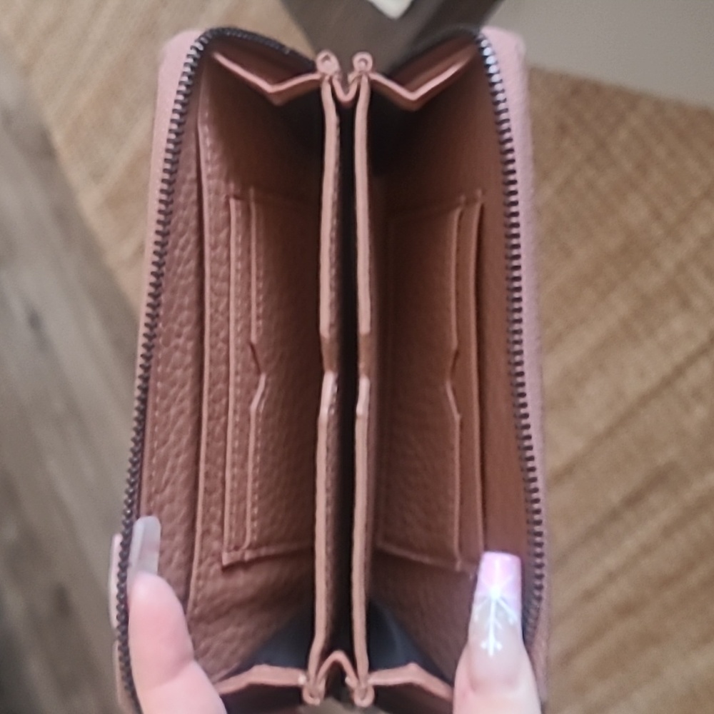 Colab Wallet - Picture 2 of 4